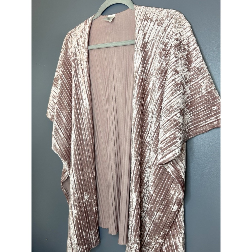 Francesca's Kimono Top Womens One Size Pink Crushed Velvet Pleated Open Front
